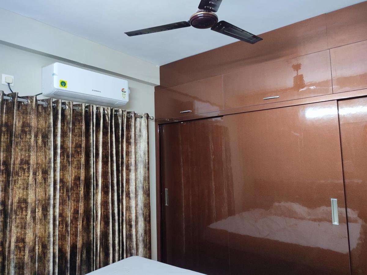Rahul'S Castle Guest House 비사카파트남 외부 사진